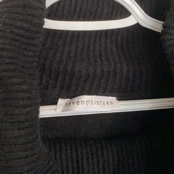 Black cowl neck sweater - Picture 2 of 2